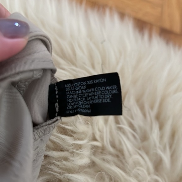 Club Monaco cream trousers - Picture 7 of 7